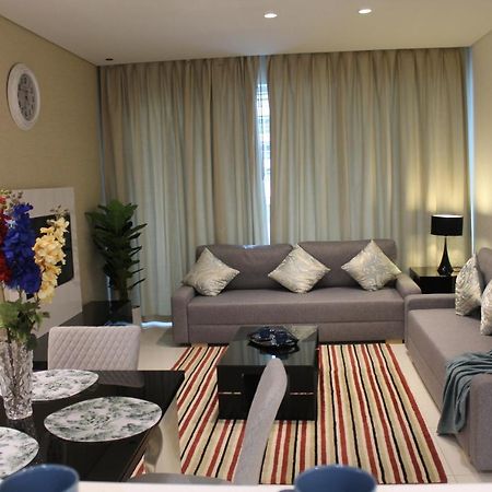 Spacious One Bedroom Close To Burj Khalifa, Dubai Mall In Business Bay Exterior foto