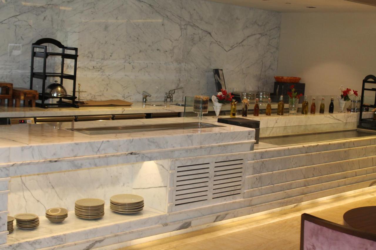 Spacious One Bedroom Close To Burj Khalifa, Dubai Mall In Business Bay Exterior foto