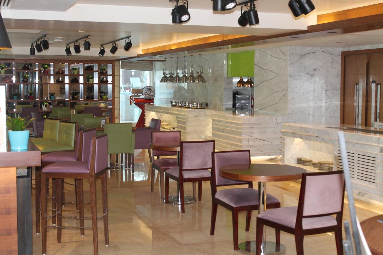 Spacious One Bedroom Close To Burj Khalifa, Dubai Mall In Business Bay Exterior foto