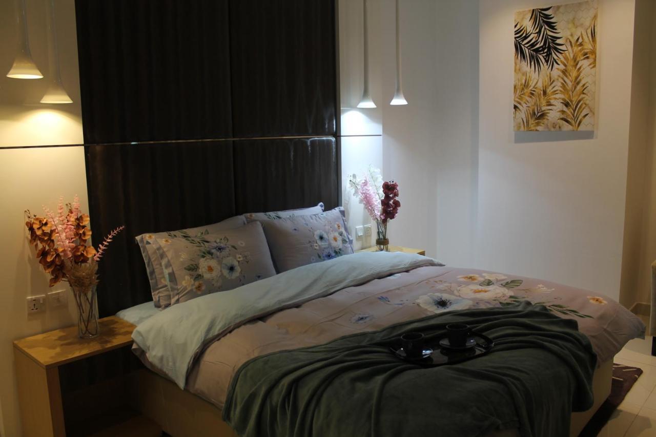 Spacious One Bedroom Close To Burj Khalifa, Dubai Mall In Business Bay Exterior foto