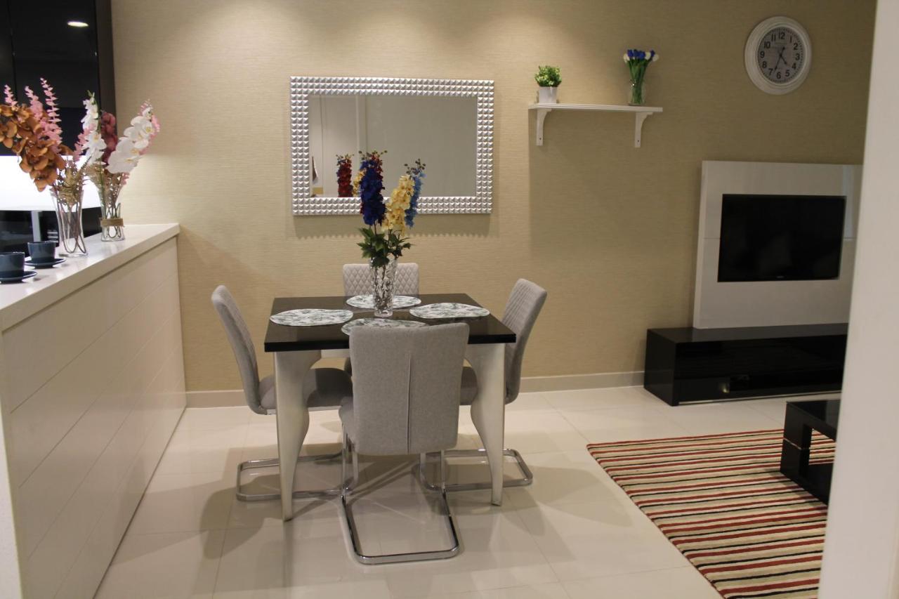 Spacious One Bedroom Close To Burj Khalifa, Dubai Mall In Business Bay Exterior foto
