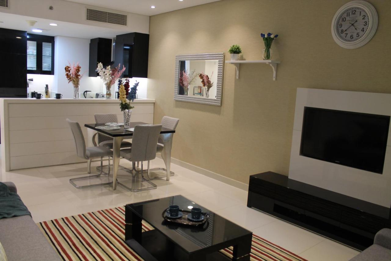 Spacious One Bedroom Close To Burj Khalifa, Dubai Mall In Business Bay Exterior foto