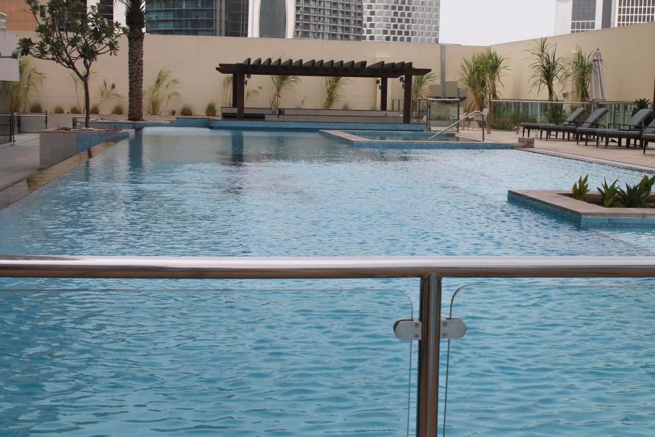 Spacious One Bedroom Close To Burj Khalifa, Dubai Mall In Business Bay Exterior foto