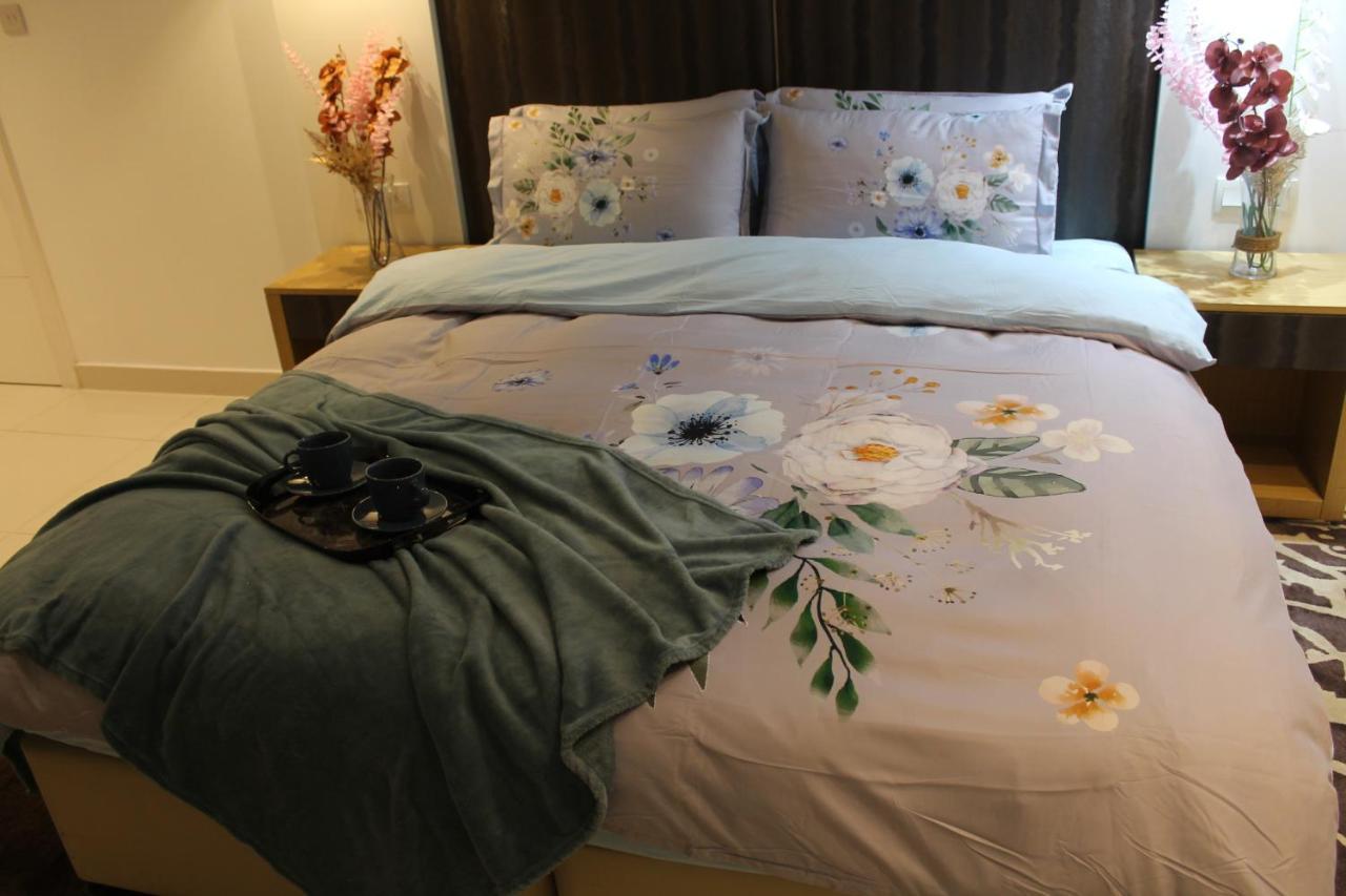 Spacious One Bedroom Close To Burj Khalifa, Dubai Mall In Business Bay Exterior foto