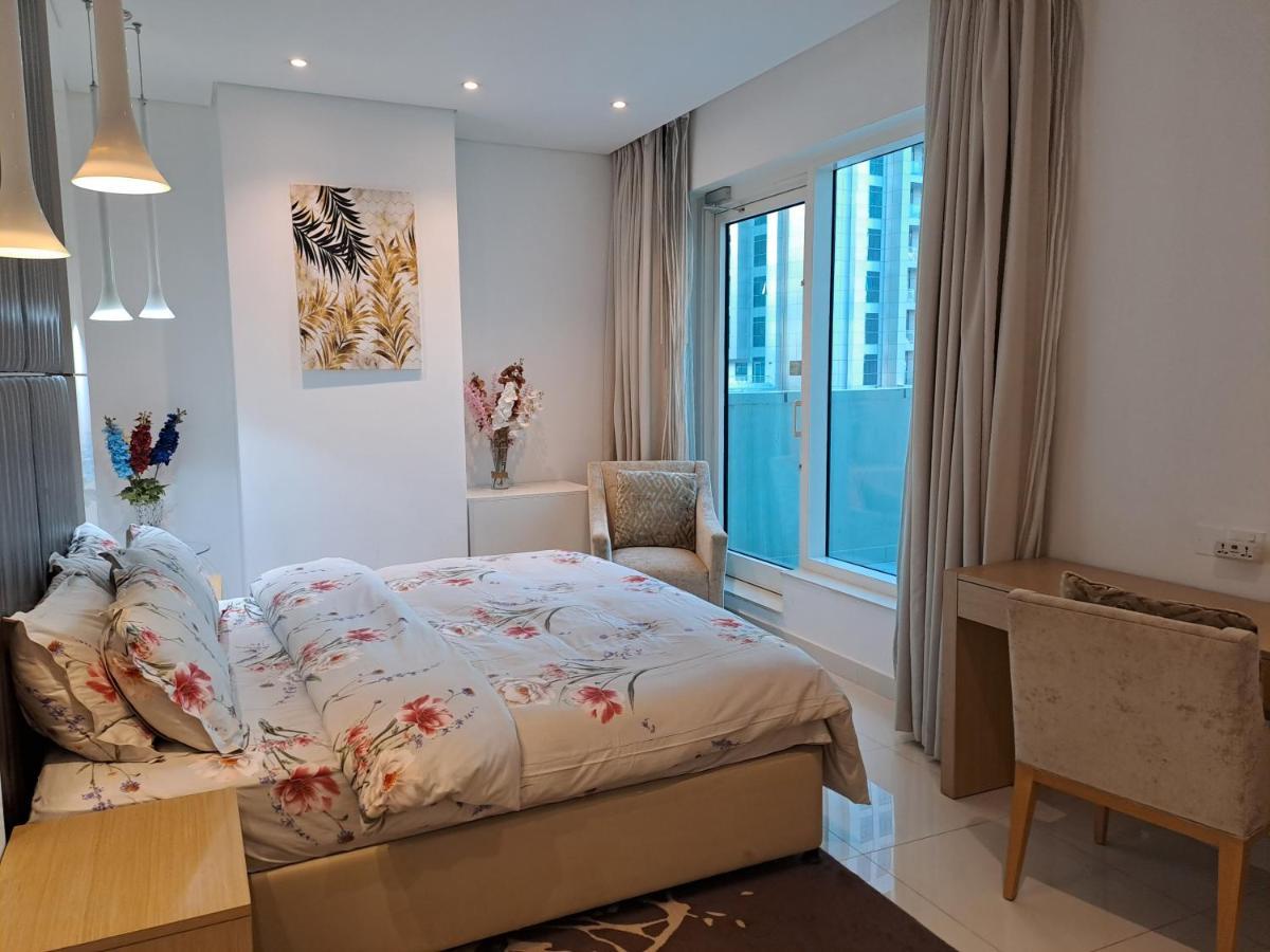 Spacious One Bedroom Close To Burj Khalifa, Dubai Mall In Business Bay Exterior foto
